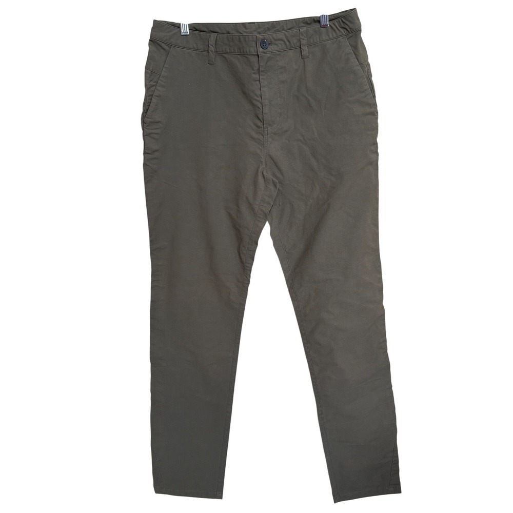 Vuori Meta Pant Dark Oregano Green 32 Slim Fit Chino Trousers V430